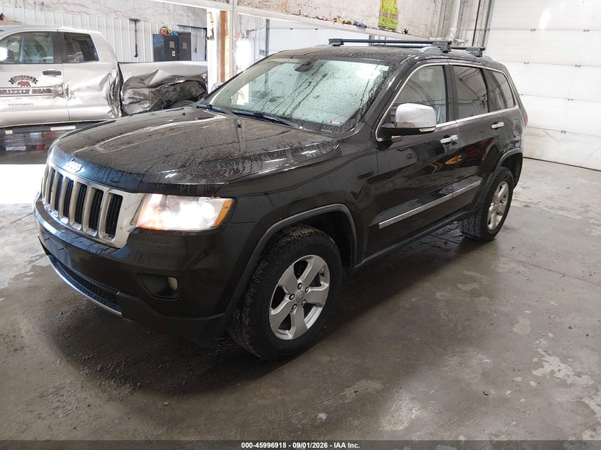 2011 Jeep Grand Cherokee Limited, Normal Wear & Tear, IAAI, VIN 1J4RR5GG6BC604757 — photo 2