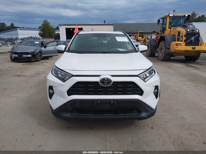 TOYOTA RAV4 - zdjęcie 12