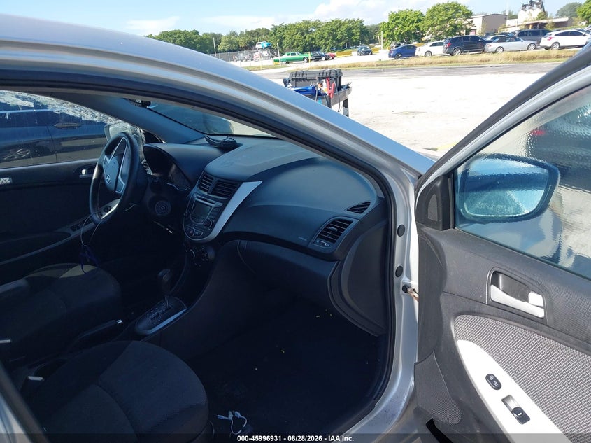 2013 HYUNDAI ACCENT auction photo 5