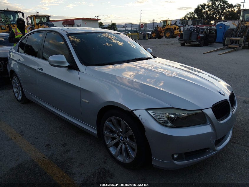Vin: wbaph5g58bnm76490, lot: 46496286, bmw 328i 2011 img_1