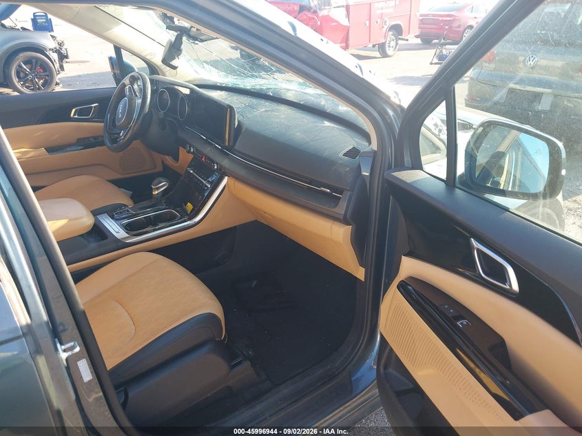 KIA CARNIVAL MPV 2022 VIN KNDNC5H35N6102424