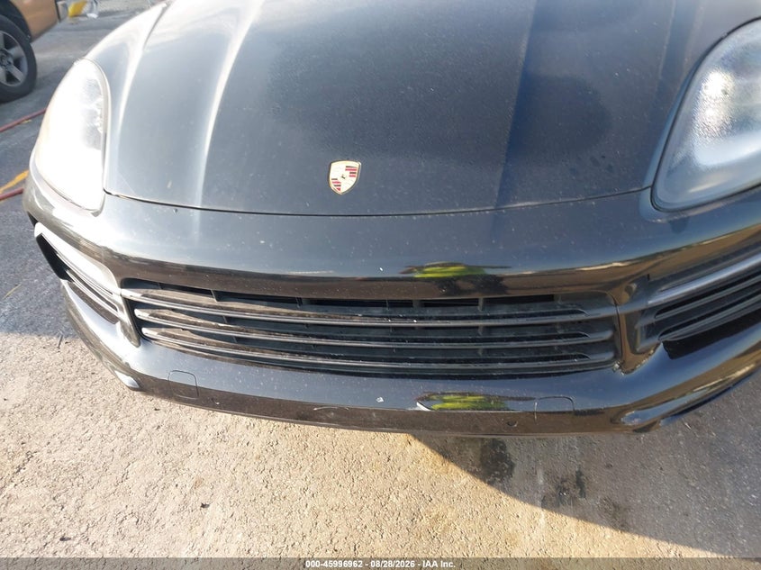 PORSCHE CAYENNE 2019 VIN WP1AA2AY1KDA04828