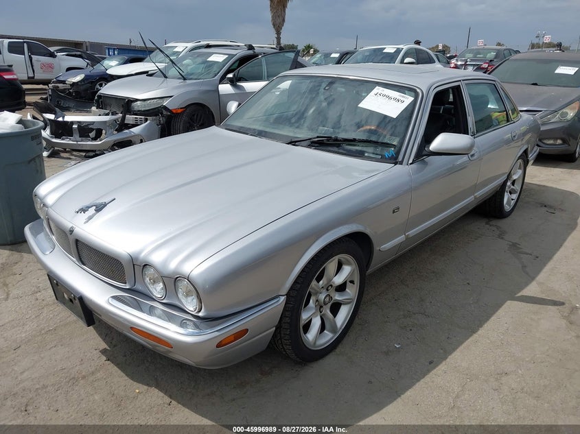 2001 JAGUAR XJR SEDAN 4.0L V-8 DOHC, SUPERCHARGER, PREMIUM , 370HP