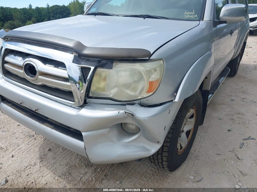 2010 TOYOTA TACOMA auction photo 6