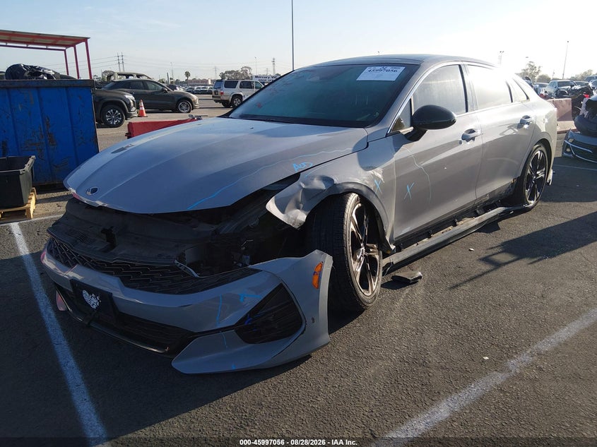 2021 Kia K5, Left Front, IAAI, VIN 5XXG64J23MG073288 — photo 2