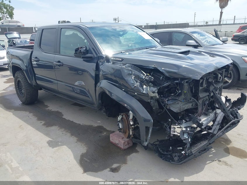2025 TOYOTA TACOMA HYBRID auction photo 1