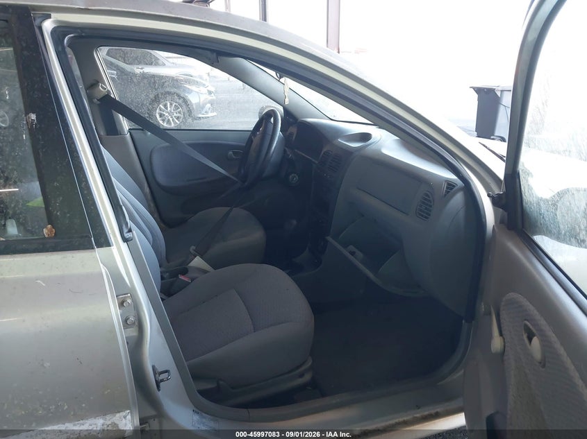 2001 KIA RIO auction photo 5