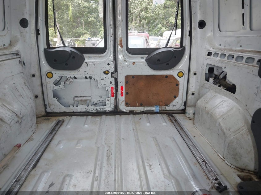 2010 FORD TRANSIT CONNECT auction photo 8