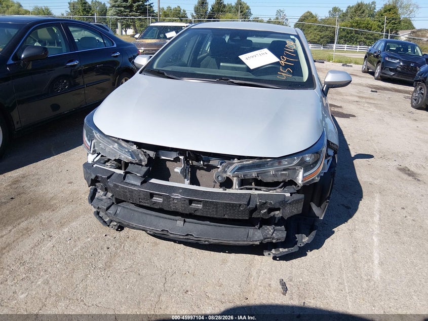 TOYOTA COROLLA - zdjęcie 12