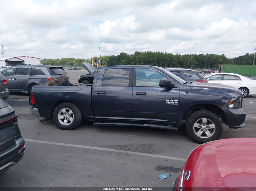 RAM 1500 CLASSIC - zdjęcie 14