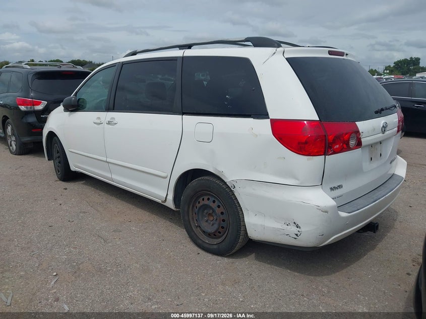 2007 TOYOTA SIENNA auction photo 3