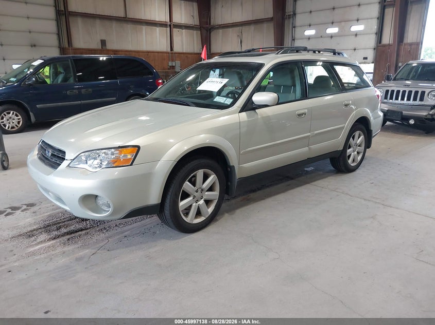 2007 Subaru Outback, Normal Wear & Tear, IAAI, VIN 4S4BP62C877312367 — photo 2