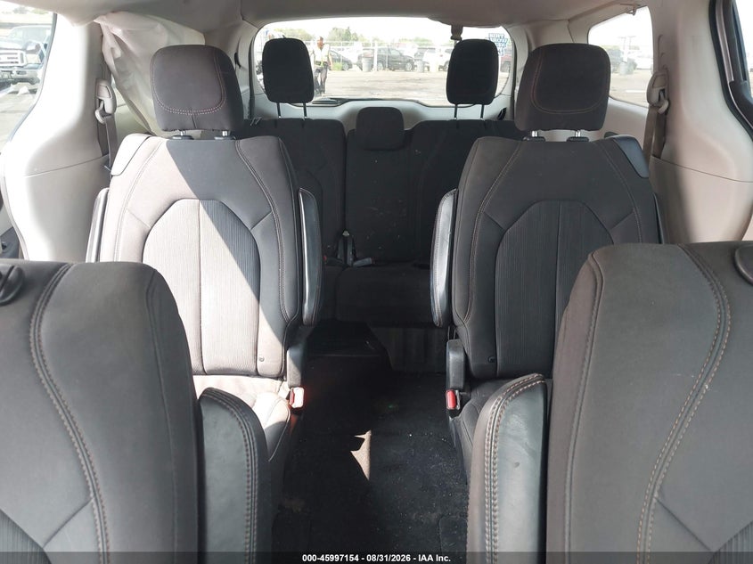 CHRYSLER PACIFICA 2019 VIN 2C4RC1FG9KR613770