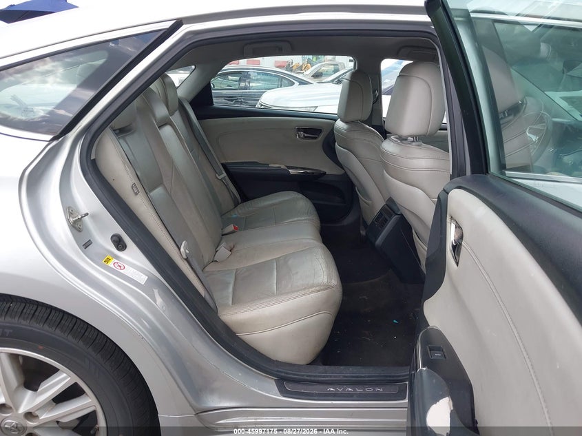 2013 TOYOTA AVALON auction photo 8