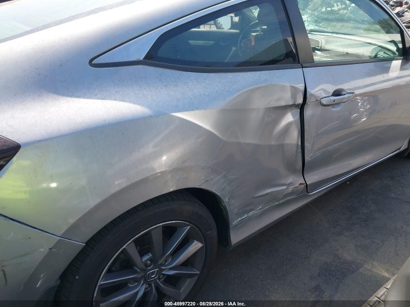 2019 HONDA CIVIC auction photo 6