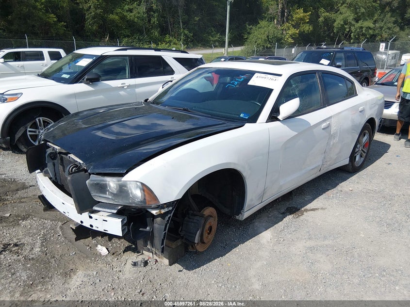 2014 Dodge Charger, Front End, IAAI, VIN 2C3CDXJG1EH206876 — photo 2