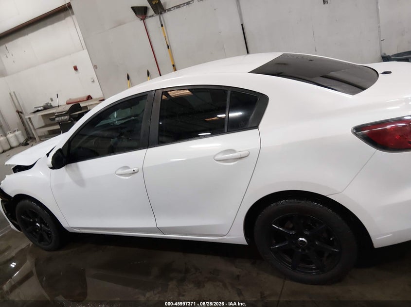 MAZDA MAZDA3 2010 VIN JM1BL1SF2A1166068