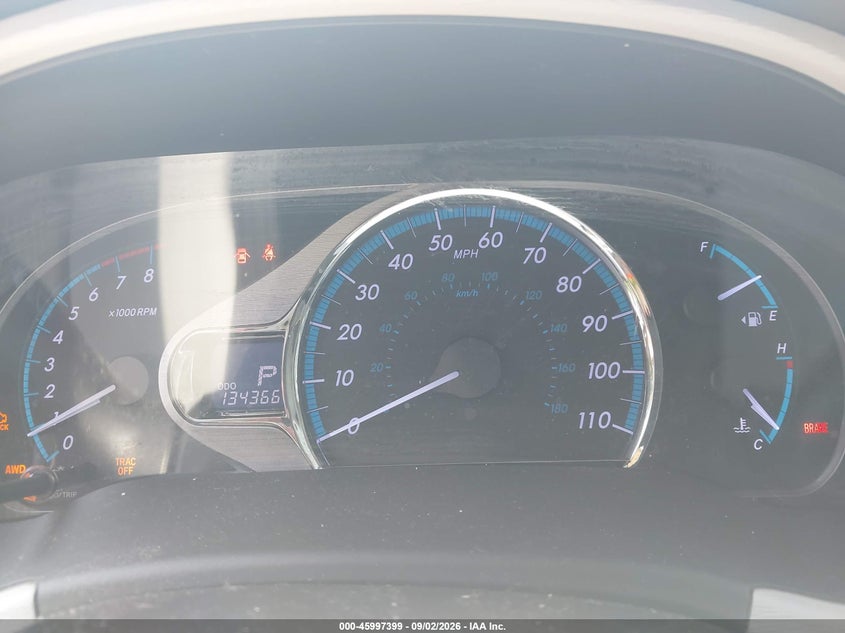 2014 TOYOTA SIENNA auction photo 7