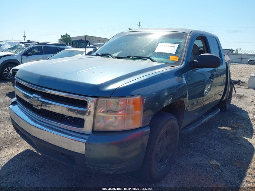 2008 Chevrolet Silverado, Удар ззаду, IAAI, VIN 1GCEK19C48Z195823 — фото 2