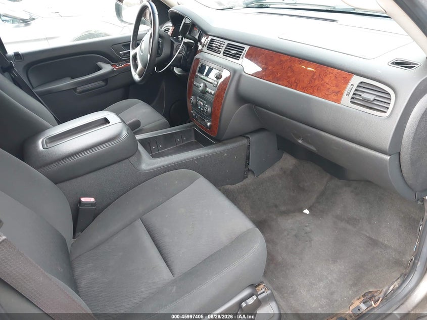 2013 CHEVROLET TAHOE auction photo 5