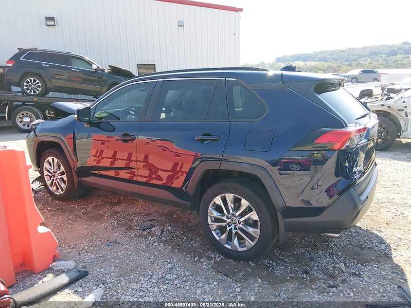 TOYOTA RAV4 - zdjęcie 14