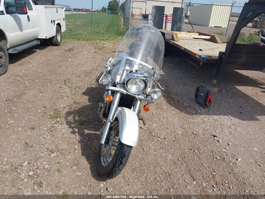SUZUKI VL800 2007