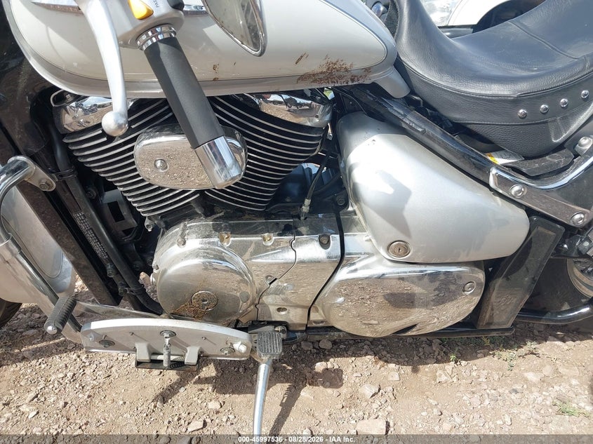 SUZUKI VL800 2007