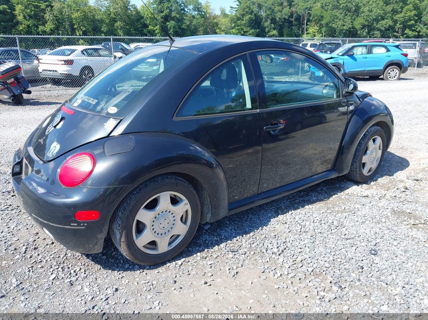 2000 VOLKSWAGEN NEW BEETLE auction photo 4