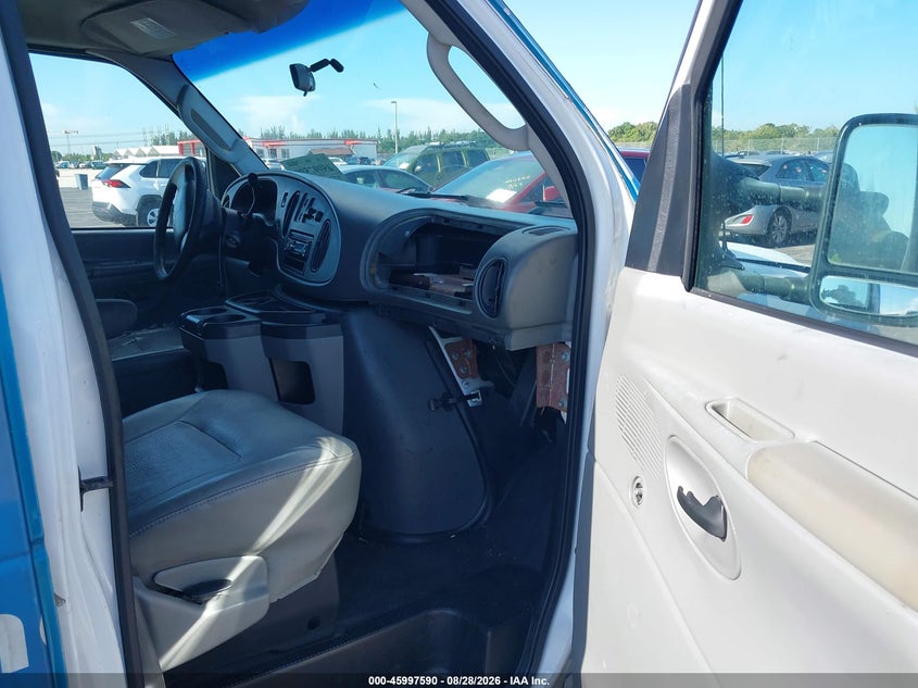 2008 FORD E-150 — zdjęcie 5