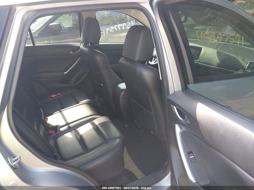 2016 MAZDA CX-5 auction photo 8