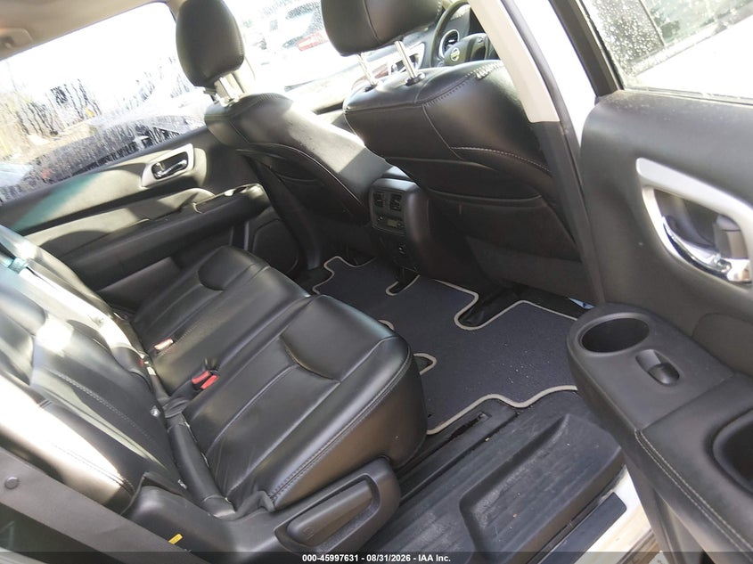 2015 NISSAN PATHFINDER auction photo 8