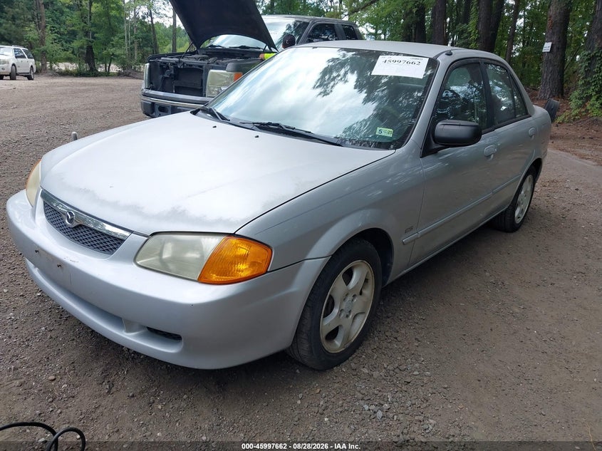 2000 Mazda Protege, Normal Wear & Tear, IAAI, VIN JM1BJ2212Y0291748 — photo 2
