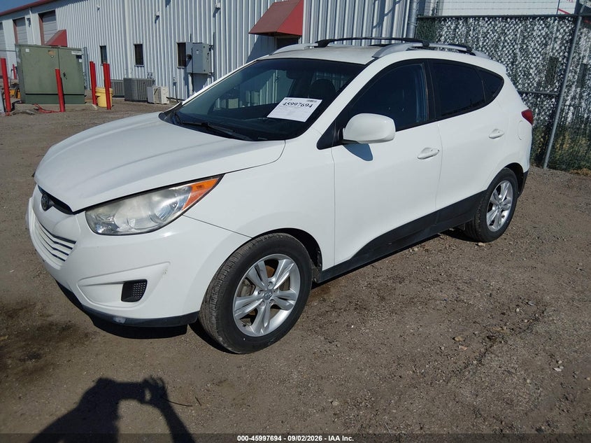 2011 HYUNDAI TUCSON auction photo 2