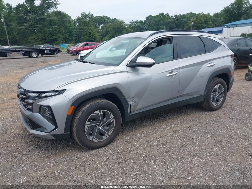 2025 HYUNDAI TUCSON HYBRID auction photo 2