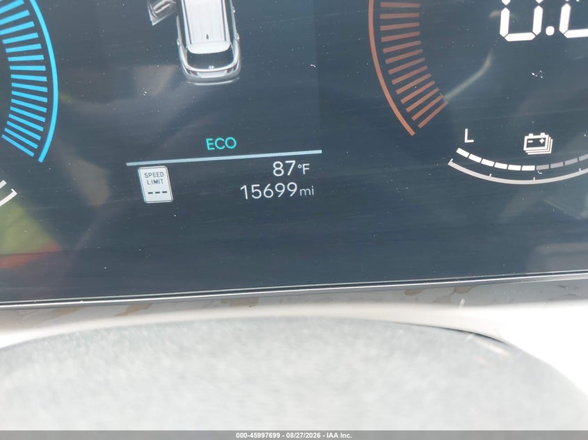 2025 HYUNDAI TUCSON HYBRID auction photo 7