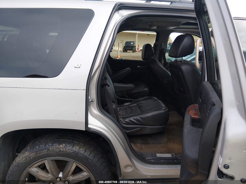 2008 CHEVROLET TAHOE auction photo 8