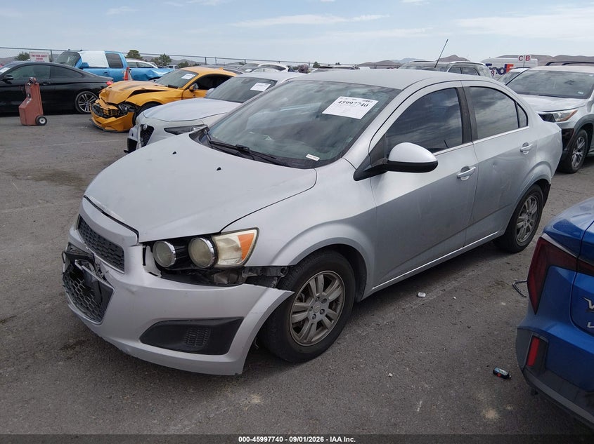 Vin: 1g1jc5sb2g4106081, lot: 46497085, chevrolet sonic lt auto 20162