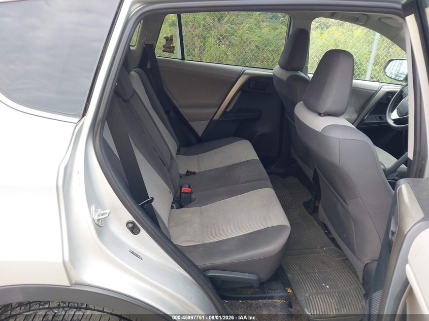 2013 TOYOTA RAV4 auction photo 8
