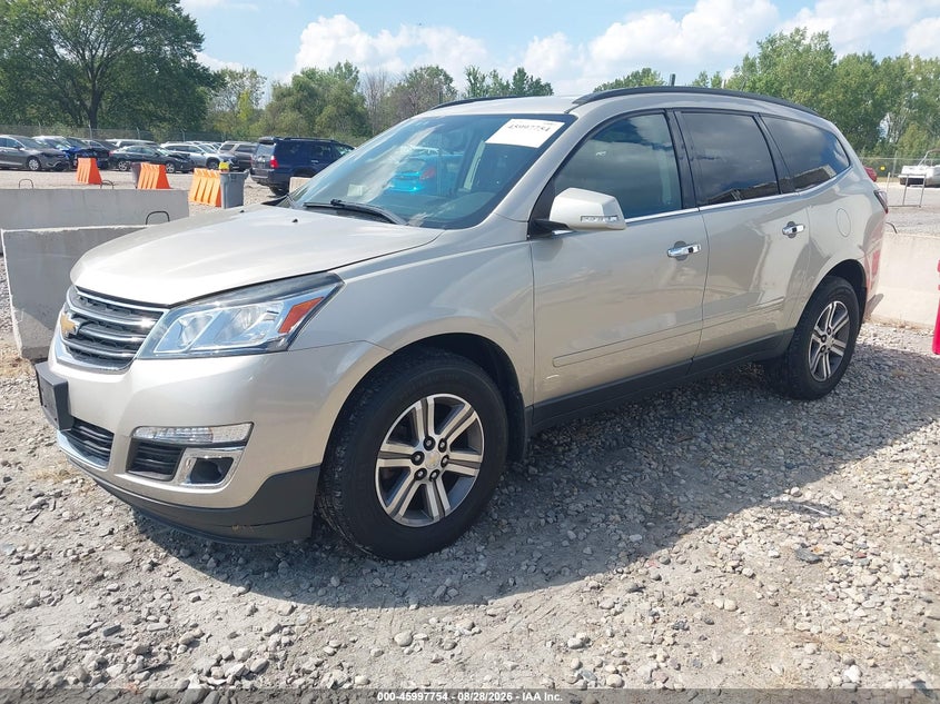 2017 CHEVROLET TRAVERSE auction photo 2