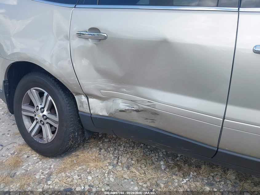 2017 CHEVROLET TRAVERSE auction photo 6