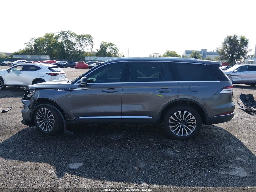 LINCOLN AVIATOR 2023 VIN 5LM5J6XC0PGL08768