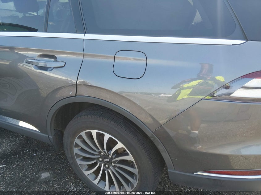LINCOLN AVIATOR 2023 VIN 5LM5J6XC0PGL08768