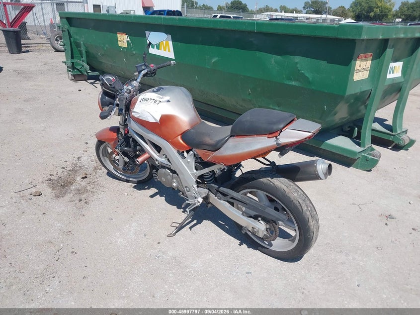 2003 SUZUKI SV650 auction photo 3