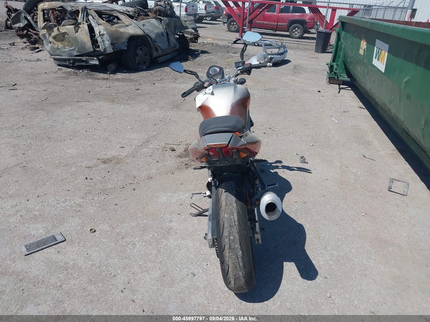 2003 SUZUKI SV650 auction photo 6