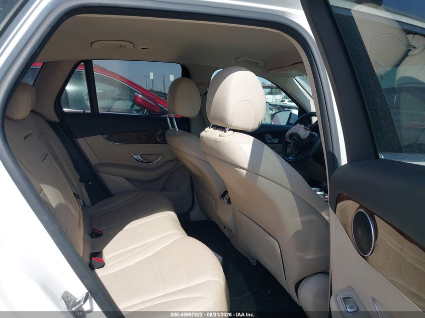 MERCEDES-BENZ GLC 300 2017 VIN WDC0G4JB8HF120182