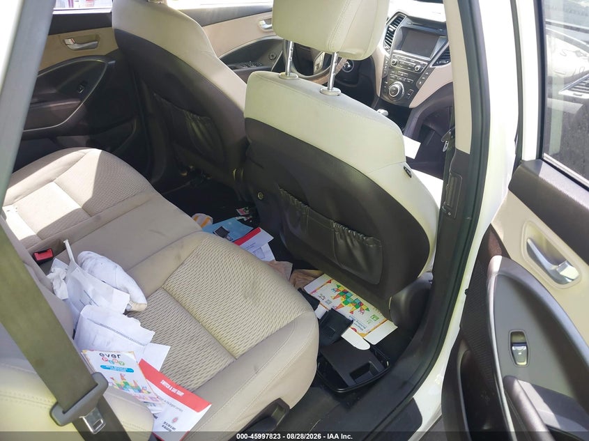 2017 HYUNDAI SANTA FE auction photo 8