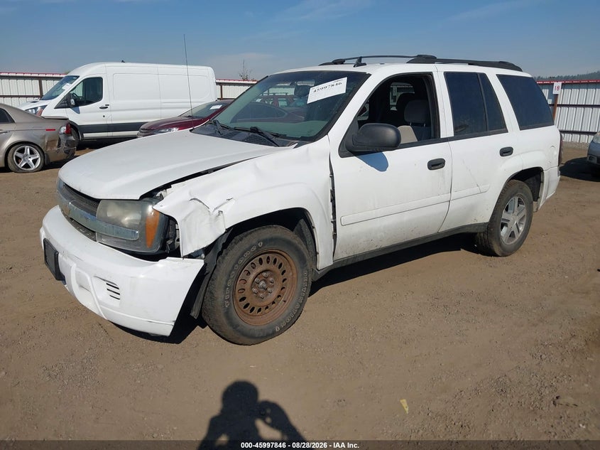 2006 CHEVROLET TRAILBLAZER auction photo 2