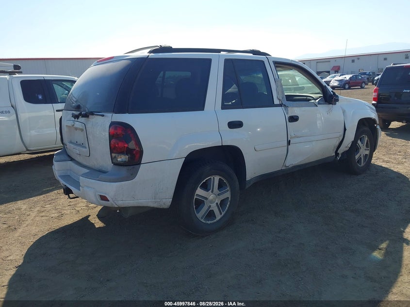 2006 CHEVROLET TRAILBLAZER auction photo 4