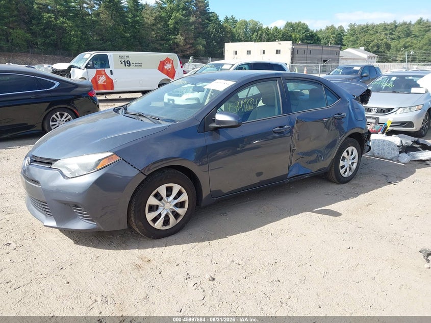 2015 Toyota Corolla, Rear, IAAI, VIN 2T1BPRHE4FC277029 — photo 2