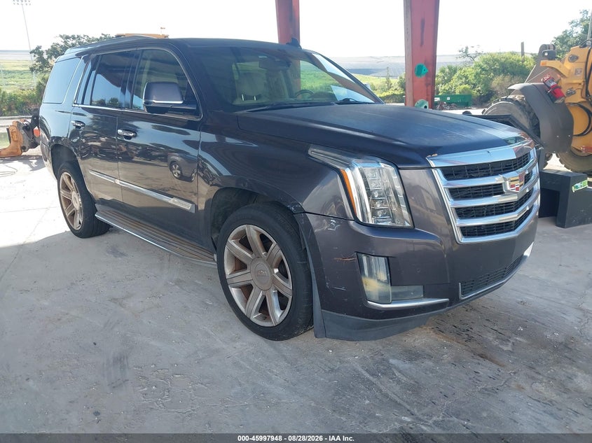 2015 CADILLAC ESCALADE auction photo 1